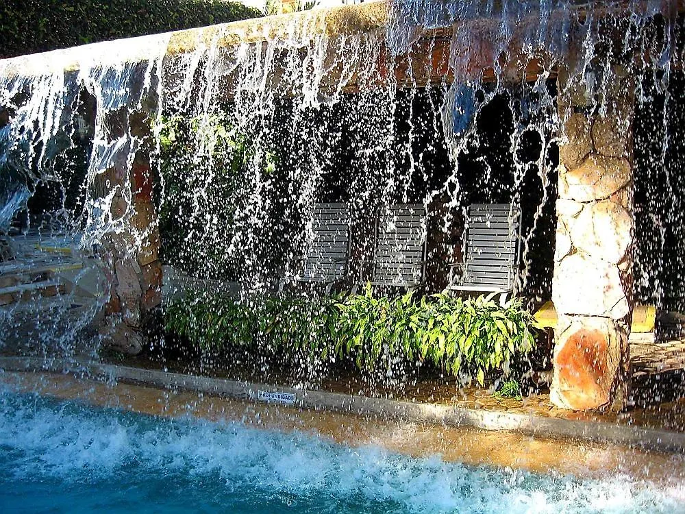 كلدس نوفاس Hotel Roma C Acesso Ao Parque Di Roma
